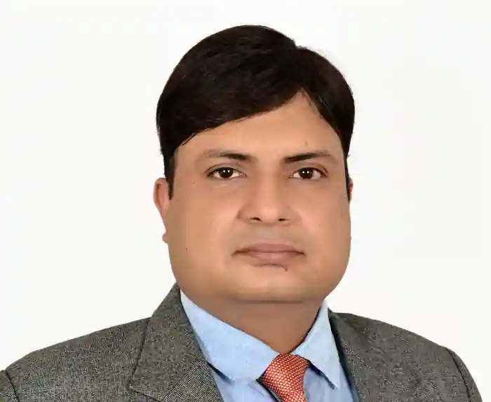 Dr. Manish Jaimini - Professor and Principal in Department of Pharmacy